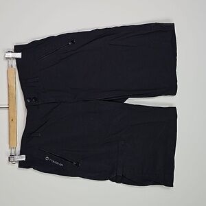 MERRELL dark gray size 8 shirts